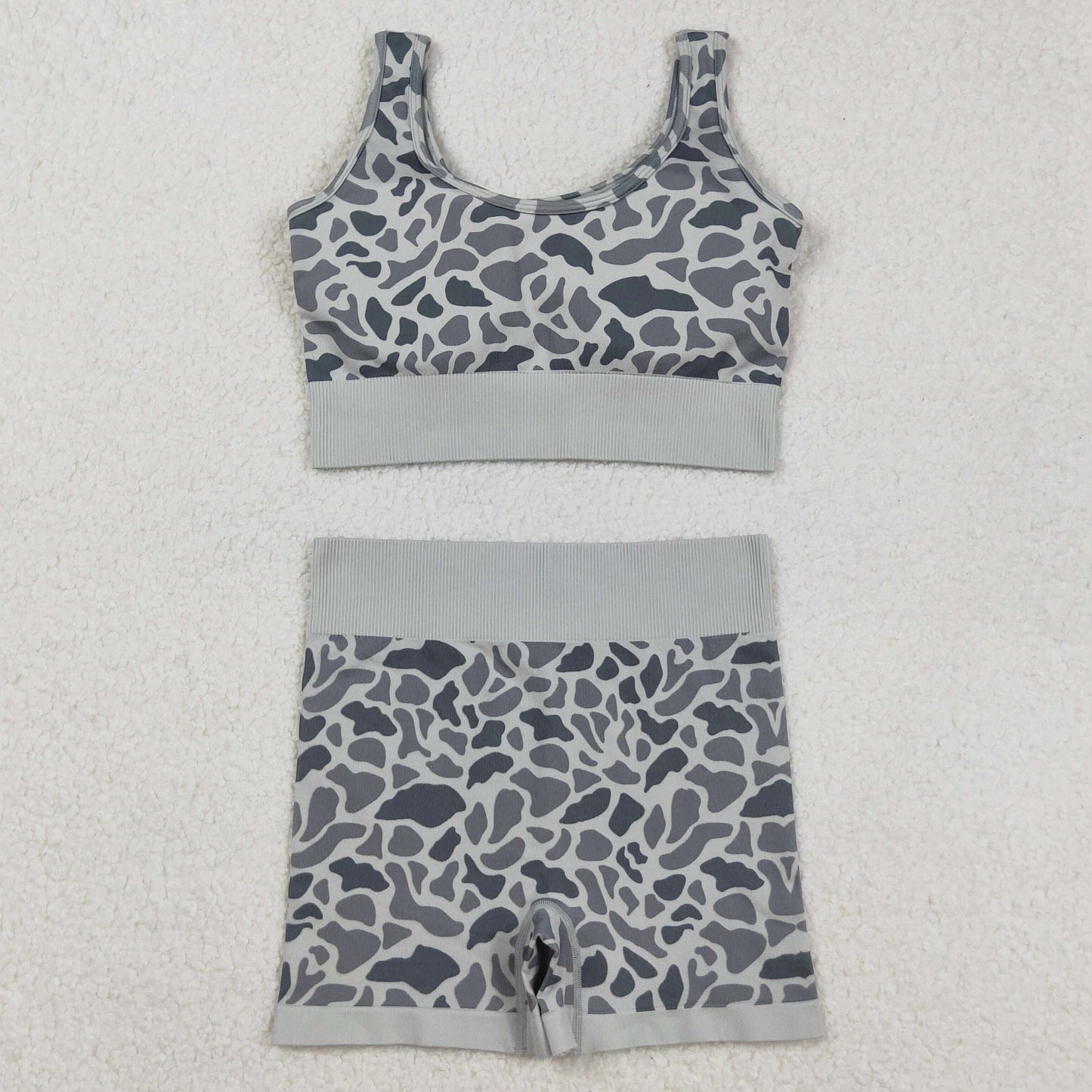 Adult Women Clothes Sleeveless Light Green Camo Vests Top Short Sets GSSO2702 9.2