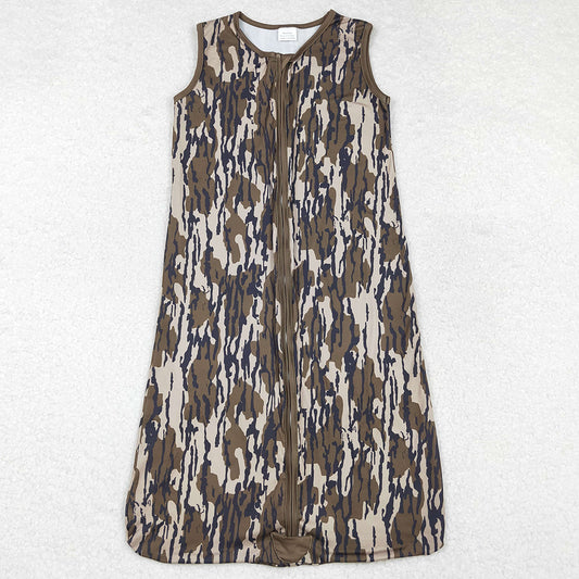 Baby Newborn Camo Zip Gowns BL0142