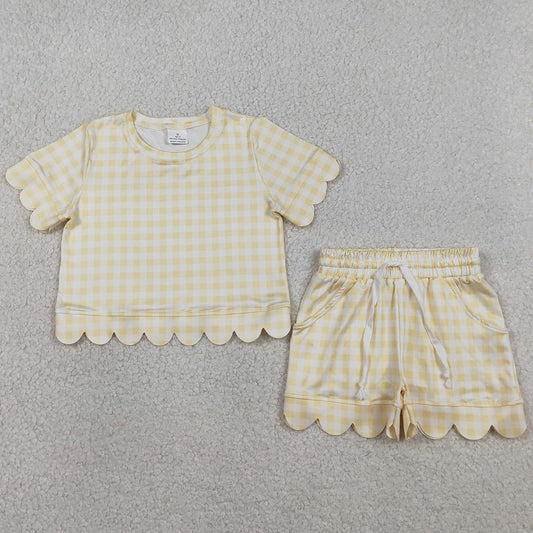 Baby Girls Clothes Short Sleeve Yellow Checked Shirts Pockets Short Scallop Clothes Sets GSSO3185