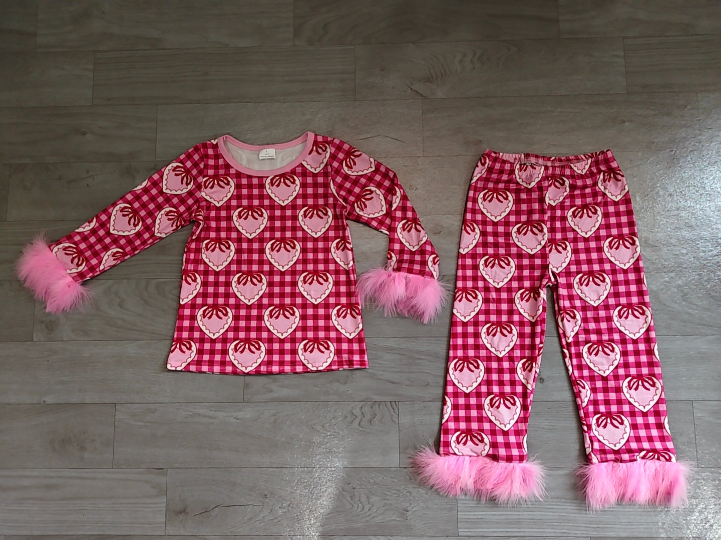 Baby Girls Pink Checked Bow Hearts Top Pant Fur Sleeves Valentines Pajamas Set Preorder GLP3669