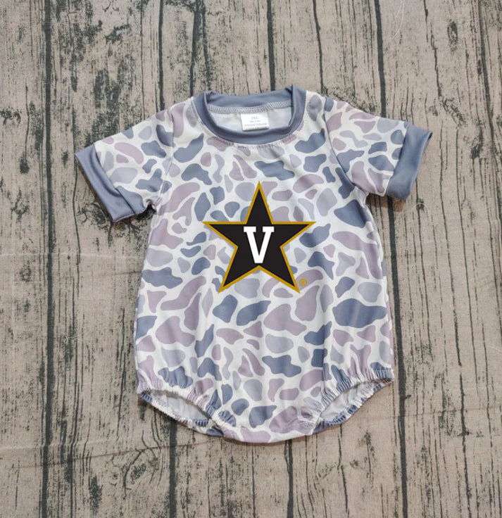 Preorder (moq 5)Baby Boys Grey Camo V Stars Team Rompers 10.30