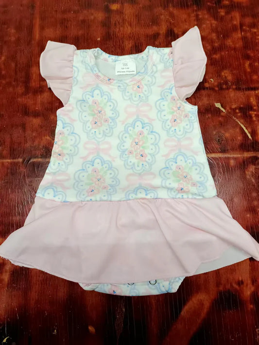 Preorder moq 5 Baby Girls Peach Flutter Sleeves Flowers Plaid Skirts Ruffle Rompers 5.9
