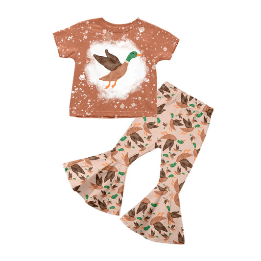 Preorder (moq 5)Baby Girls Khaki Short Sleeves Ducks Top Bell Bottom Pant Set 5.12