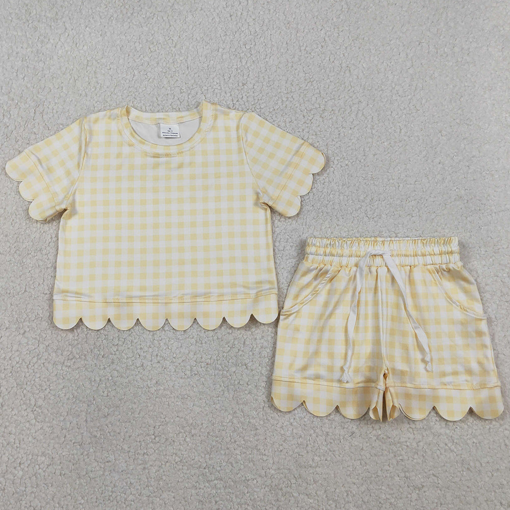 Baby Girls Clothes Short Sleeve Yellow Checked Shirts Pockets Short Scallop Clothes Sets GSSO3185