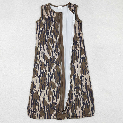 Baby Newborn Camo Zip Gowns BL0142
