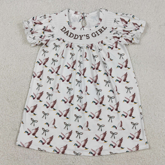 Baby Girls Dress Smocked Daddy's Girl Bows Ducks Hunting Knee Length Dresses GSD2933 12.25